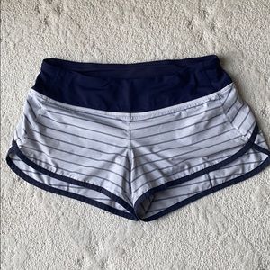 Lululemon Speed Shorts 2.5